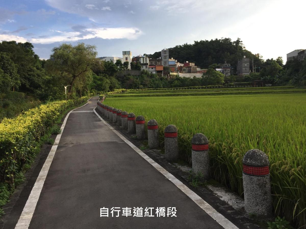 لونغتان San Keng Lao Die 桃園市民宿065號 المظهر الخارجي الصورة